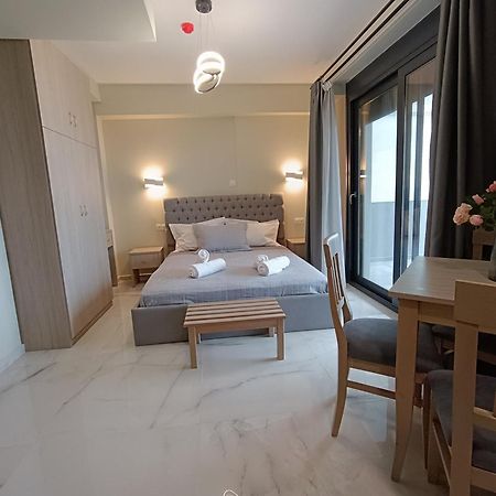 Alta Mare Aparthotel Néa Péramos Exterior foto