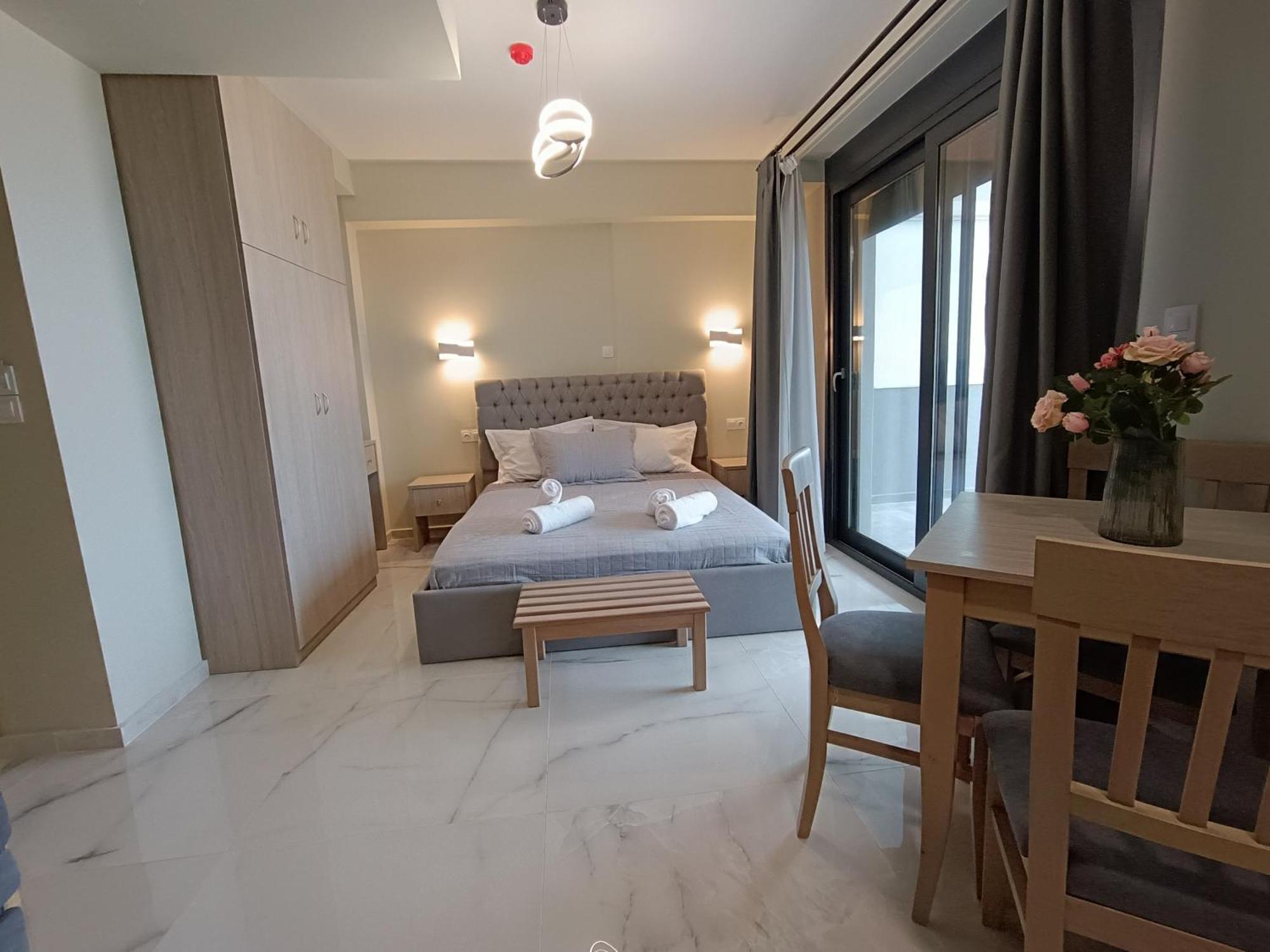 Alta Mare Aparthotel Néa Péramos Exterior foto