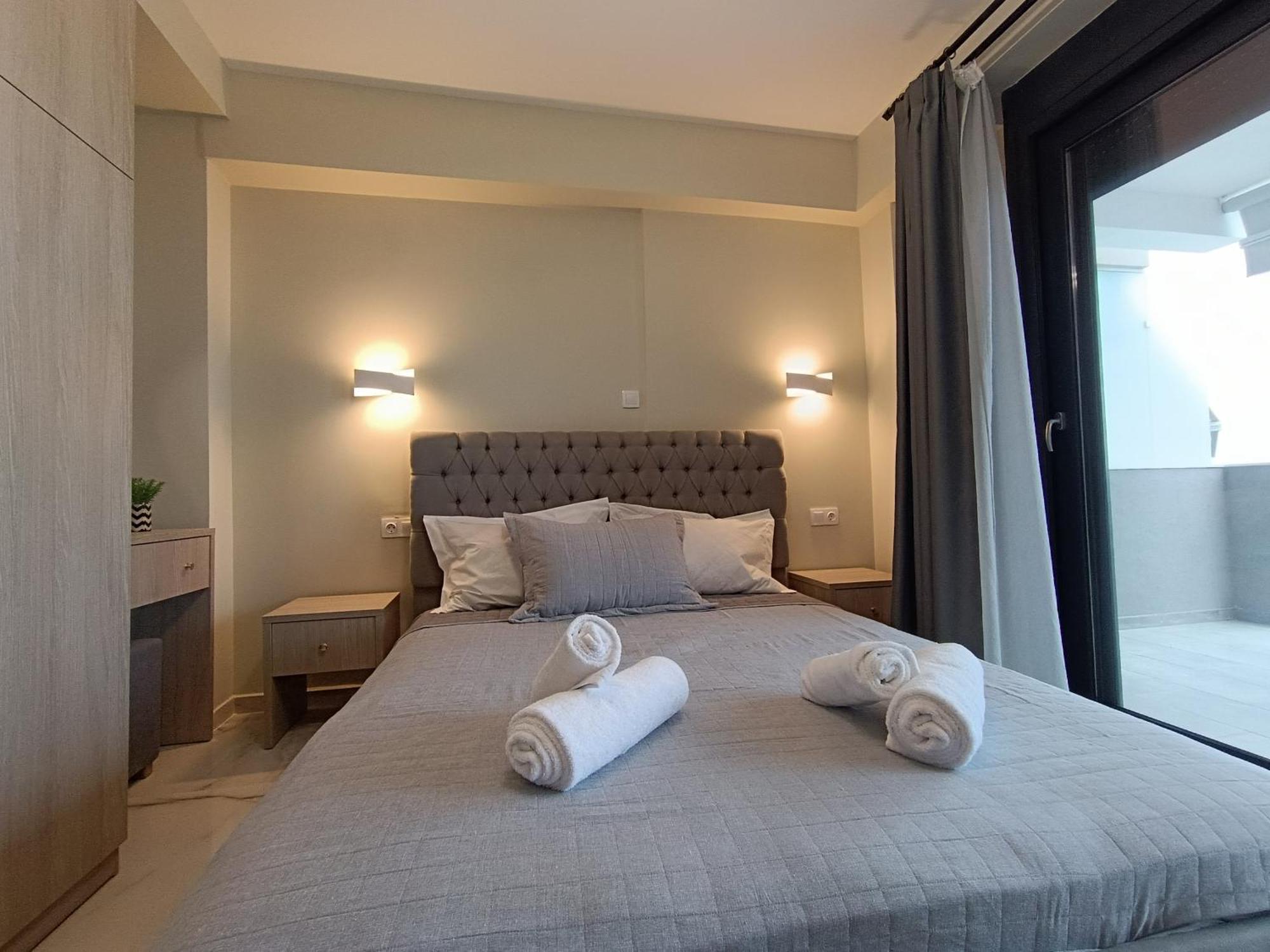 Alta Mare Aparthotel Néa Péramos Exterior foto