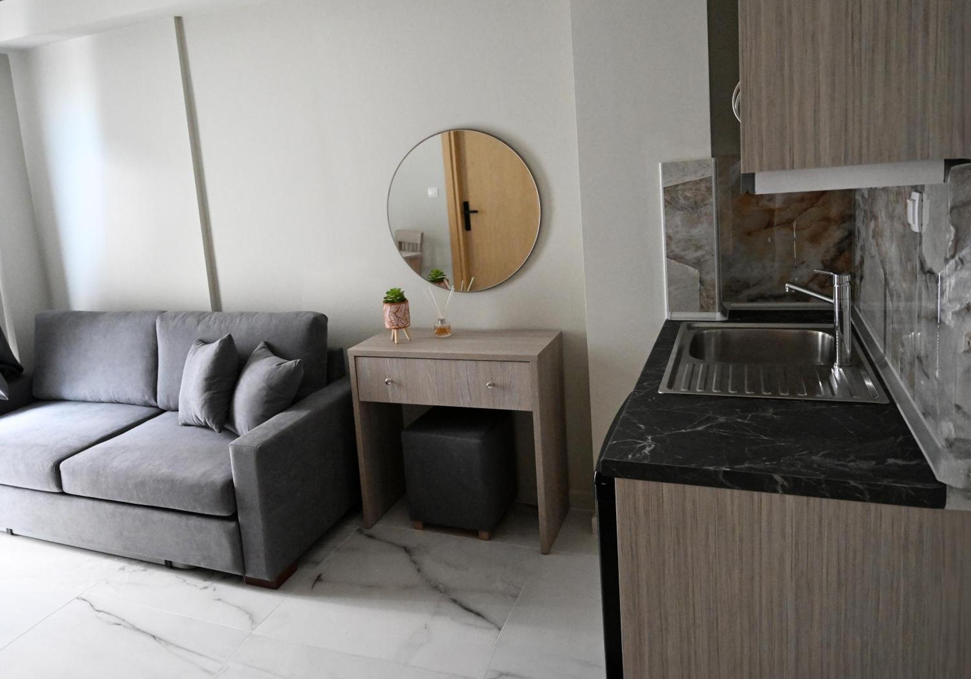 Alta Mare Aparthotel Néa Péramos Exterior foto